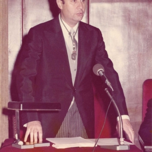 Ingreso del Excmo. Sr. Dr. D. Juan Miguel Villar Mir, 27 de Enero de 1977  - 27/01/1977